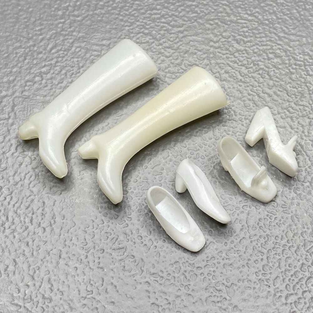 Barbie Boots Shoes Heels Pilgrim Hong Kong Vintage 1960s 1970s Closed Toe White
